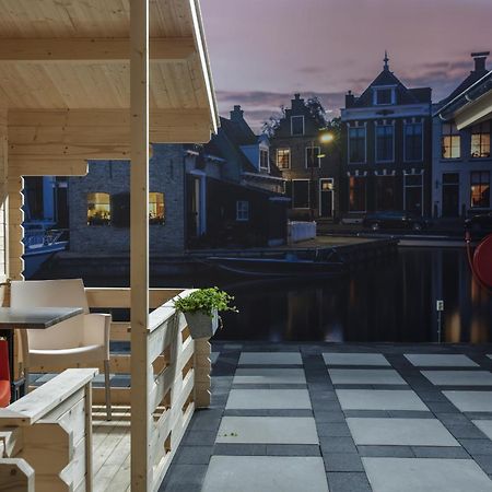 Lodgehotel De Lelie Маккум Экстерьер фото