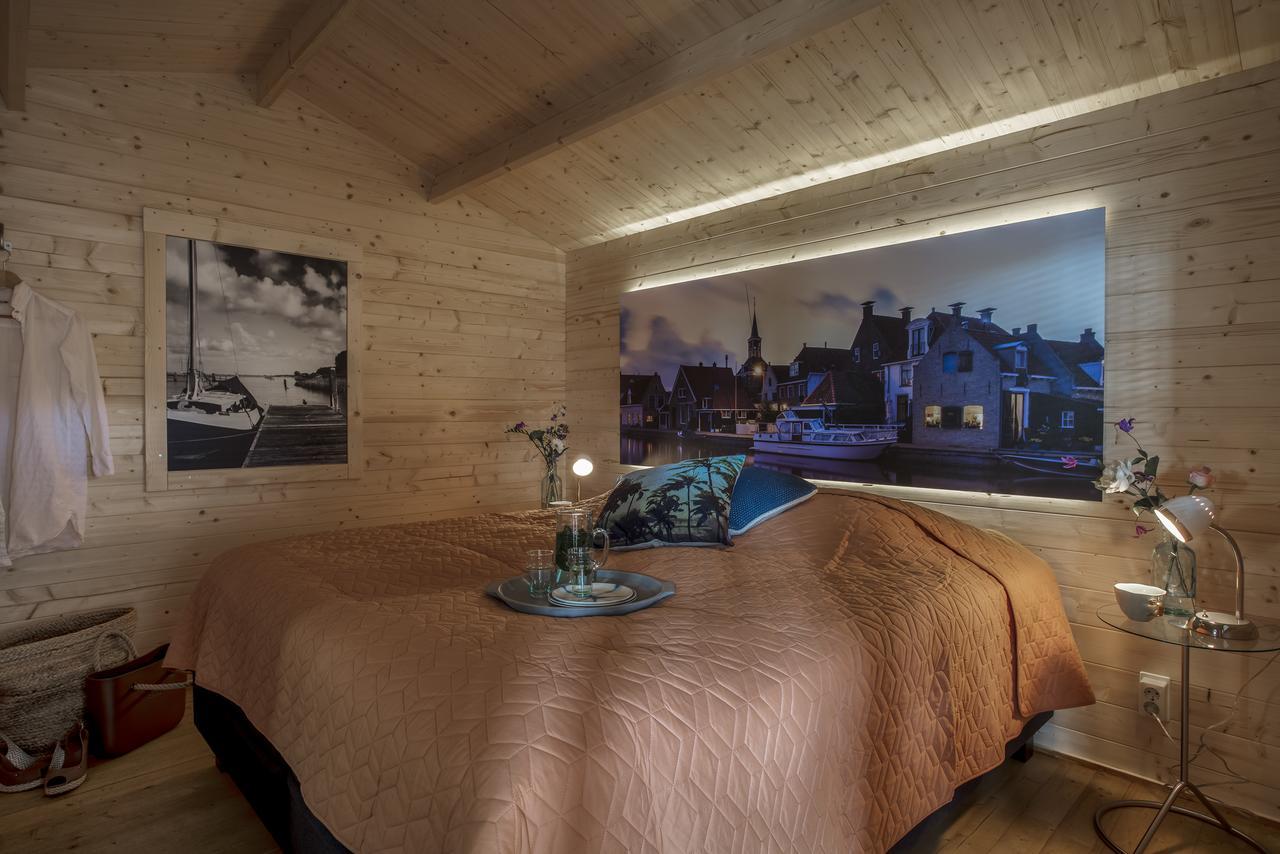 Lodgehotel De Lelie Маккум Экстерьер фото